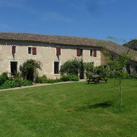 Maison De Bastien Lugon et l’Ile du Carney Kültér fotó